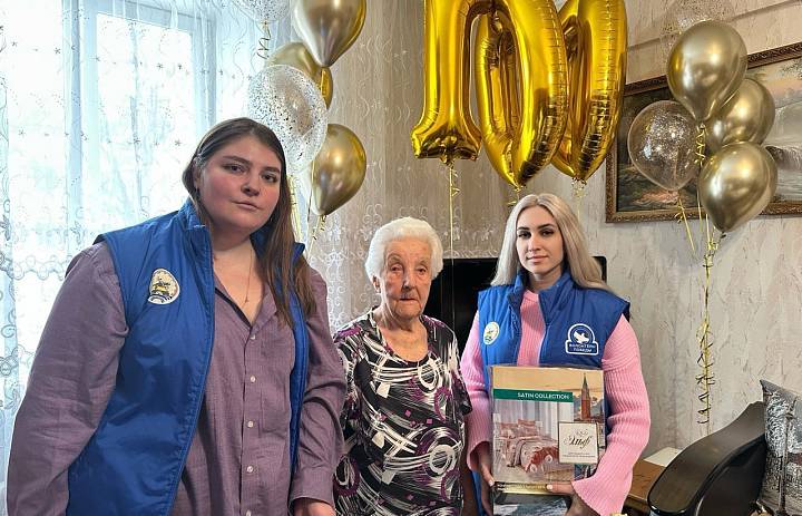 Сегодня, в день 100-летнего юбилея замечательной Елизаветы Генриховны Сонухиной, волонтеры Победы присоединились к всеобщему поздравлению!